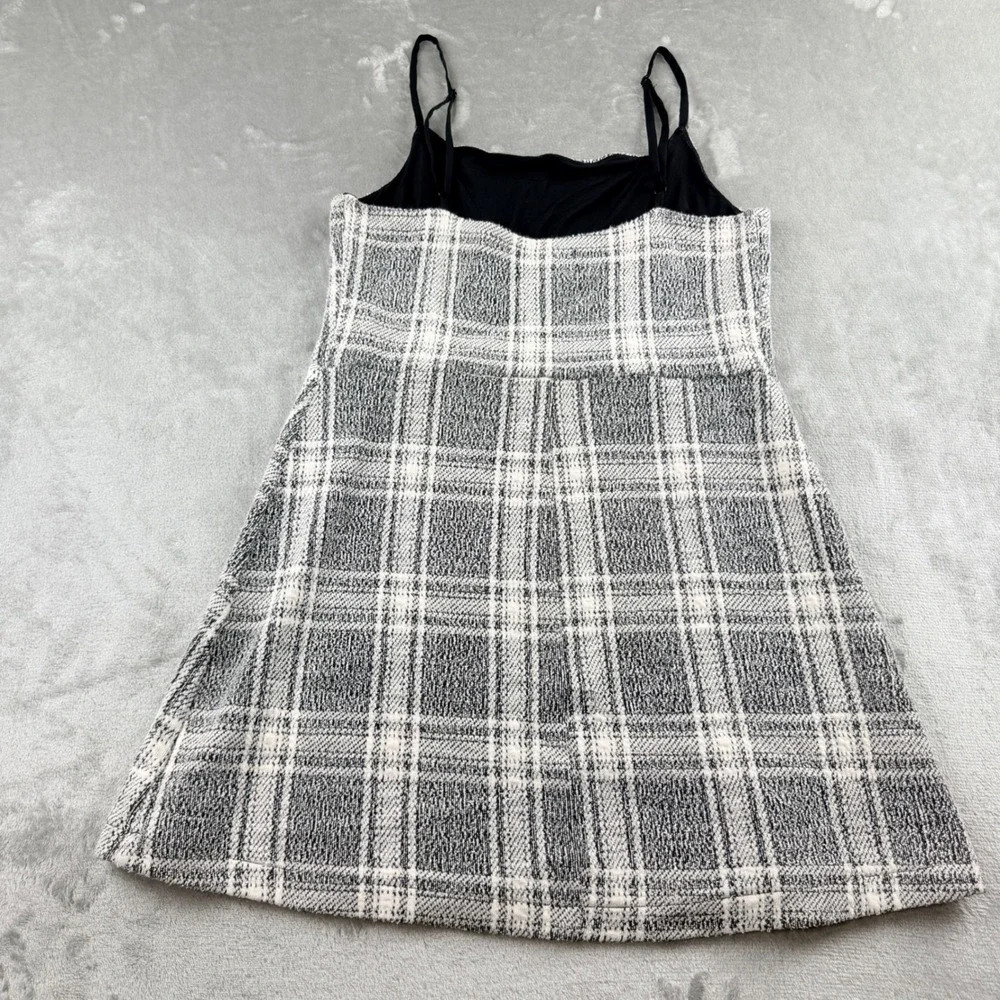 Urban Outfitters urban outfitters